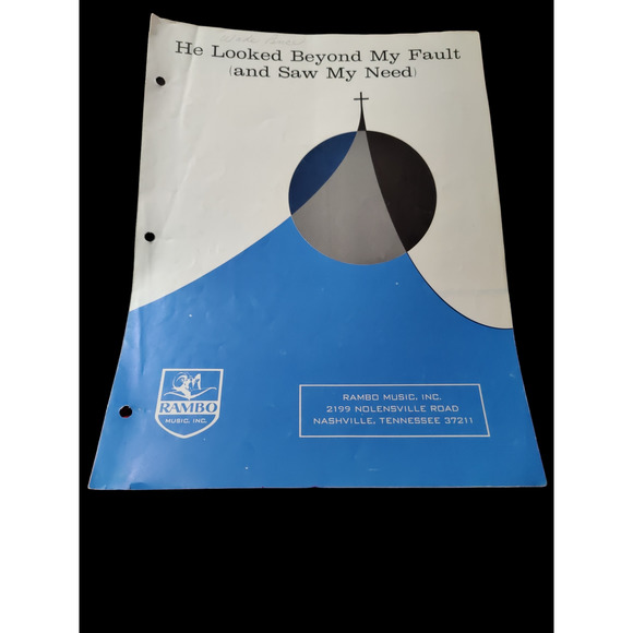 Bundle of sheet music and a music book - Picture 2 of 5